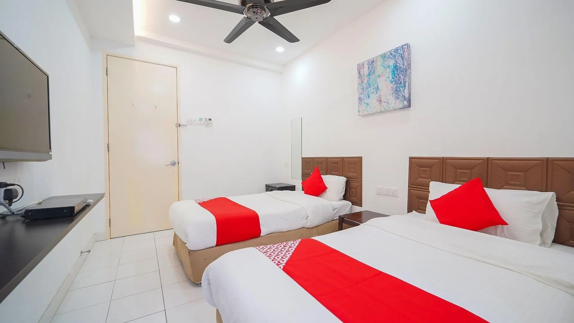 Отель Nautilus Bay Home Джорджтаун