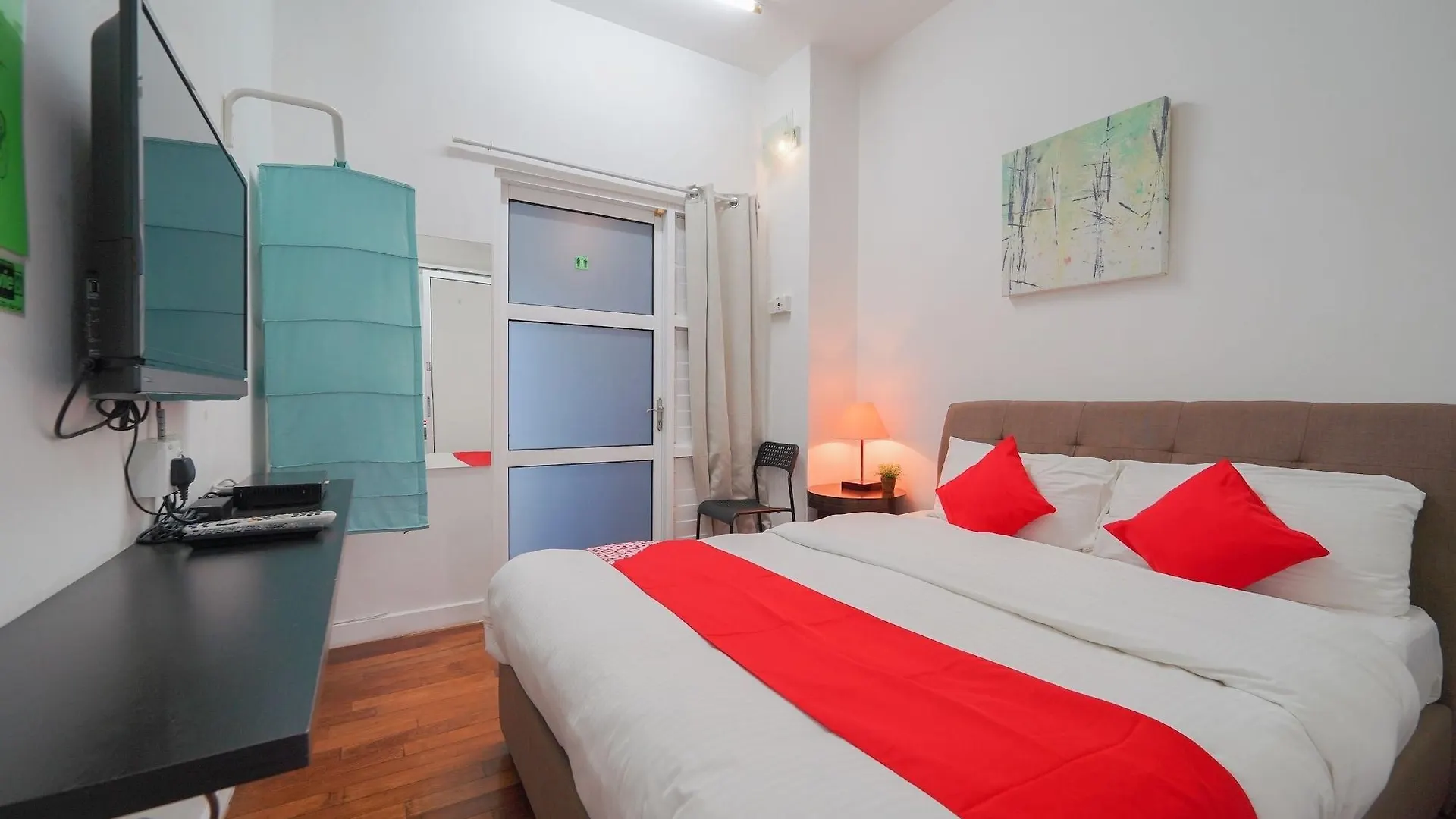 Nautilus Bay Home Джорджтаун 2*,  Малайзия